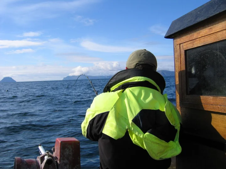 Hvíthamar, Fishing and sightseeing by boat, Sandoy